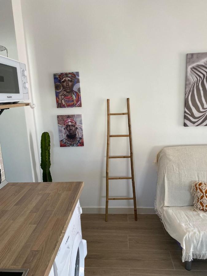 Apartamento Los Escullos Acantilado Алмерия Екстериор снимка